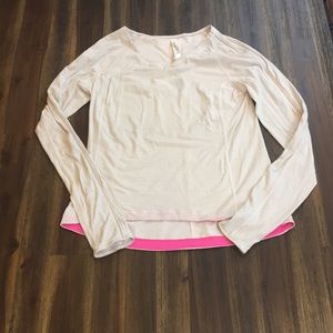 Lululemon long sleeved top
